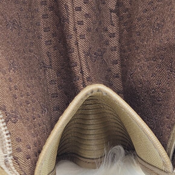 YSL  Beige PVC Makeup Clutch - Picture 15 of 17